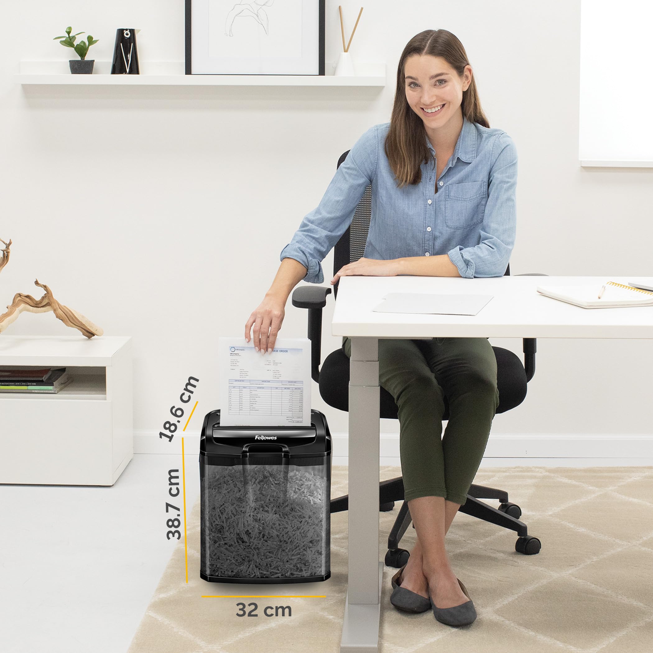 Fellowes M-7CM - Destructora trituradora de Papel, Corte en partículas, destruye hasta 7 Hojas, Uso Personal, tritura Tarjetas de crédito