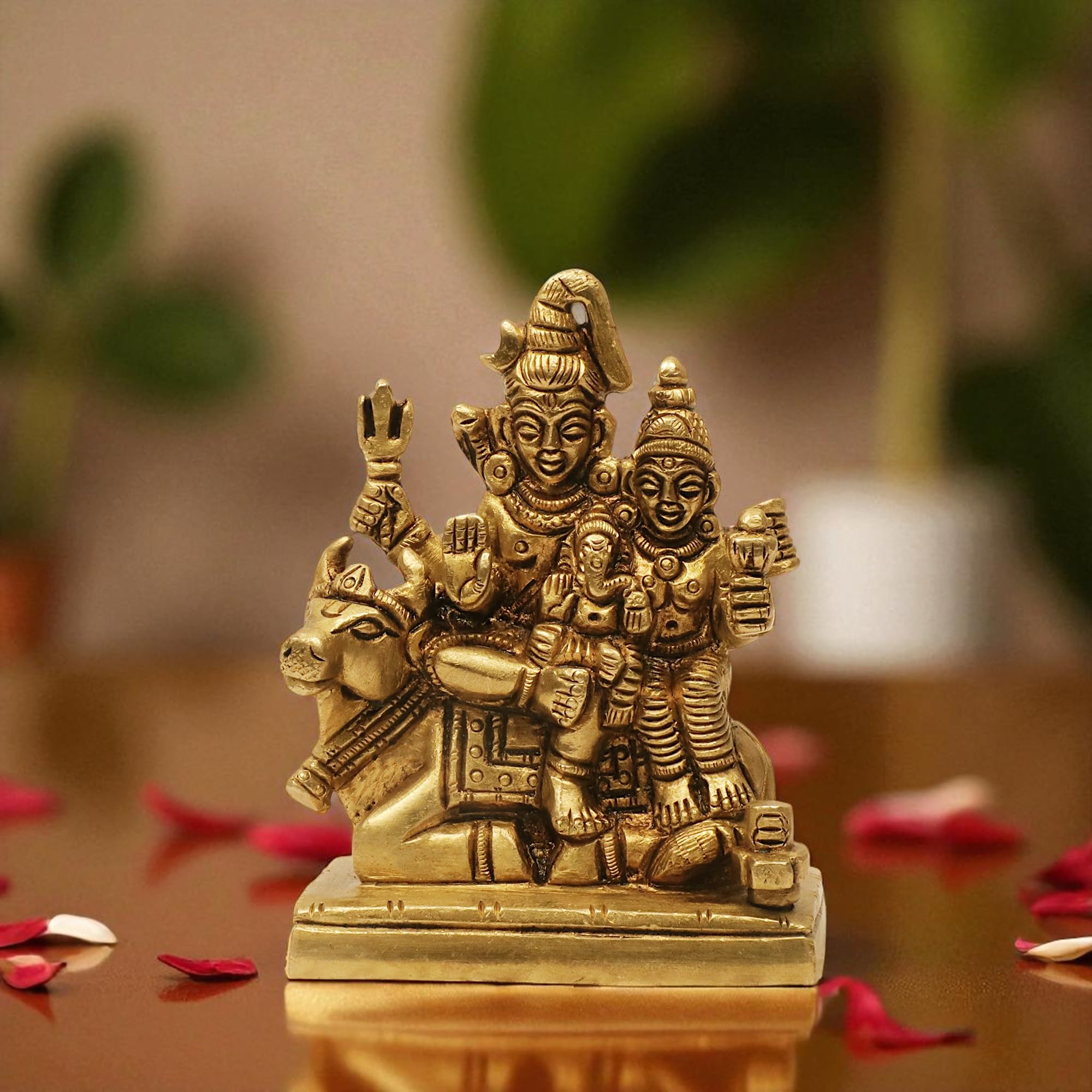 SHANTI Brass Shiv Parivar Murti for Home Puja, Shiva Parvati Statue with Family, Idol for House Warming Gift & Décor (SF3051)