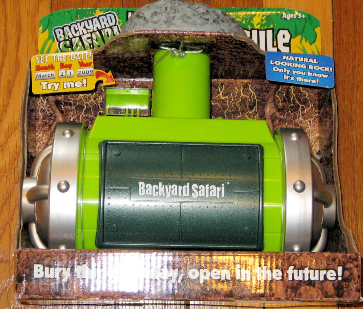 Amazon.co.jp: Summit Underground タイムカプセル : おもちゃ