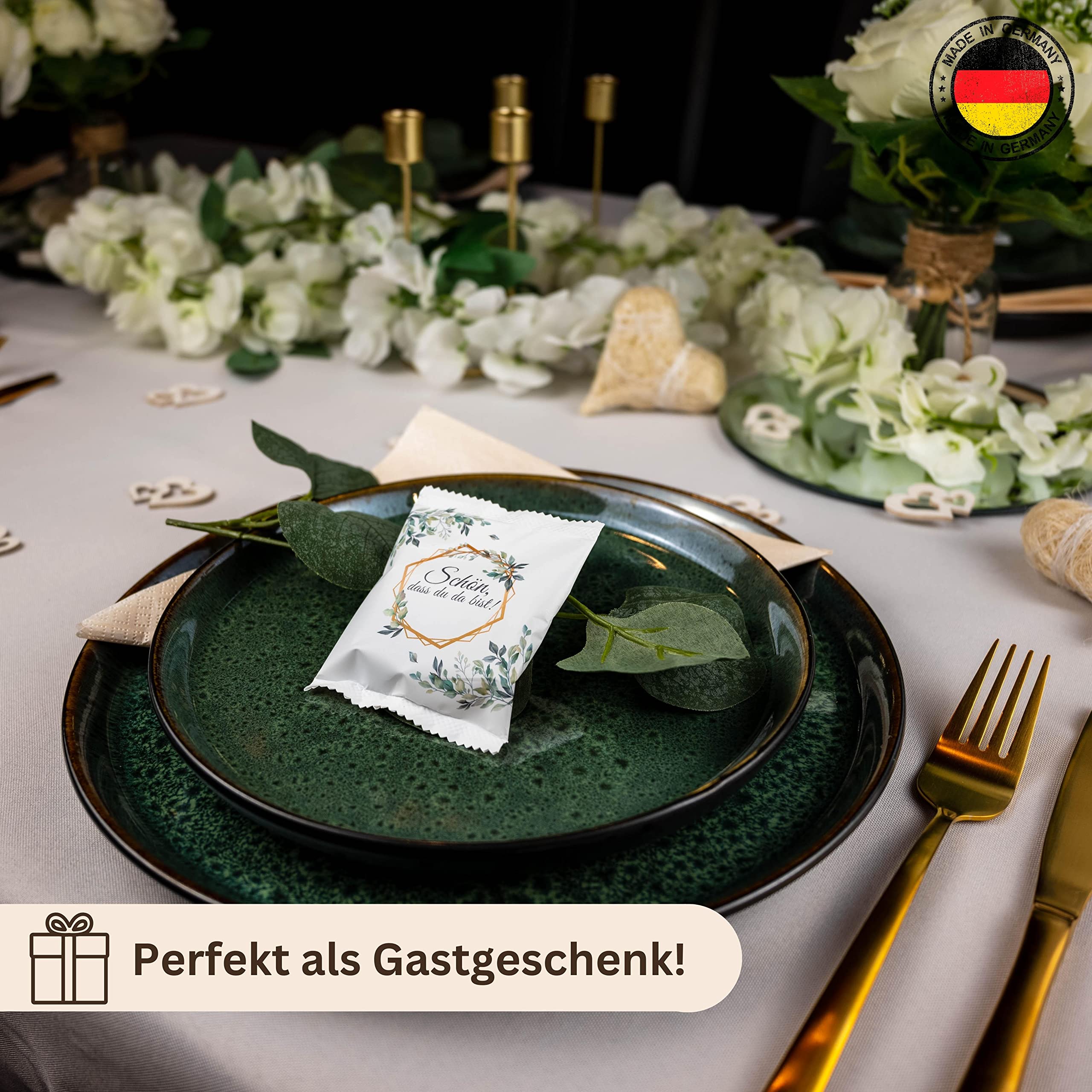 Lucky Treats - Schön dass du da bist Fruchtgummi Päckchen - 25 Stück - Weiß Matt - Eukalyptus Deko - Gummibärchen Gastgeschenke Hochzeit Taufe Geburtstag - Made in Germany
