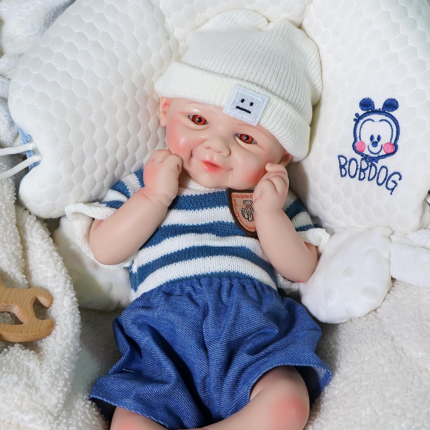 Realistic Reborn Baby Doll, 17 Inch Silicone Baby Doll Girl, Full Body for Boys and Girls, Clothing Accessories Included, Kids Gift Set (Itian - Light)