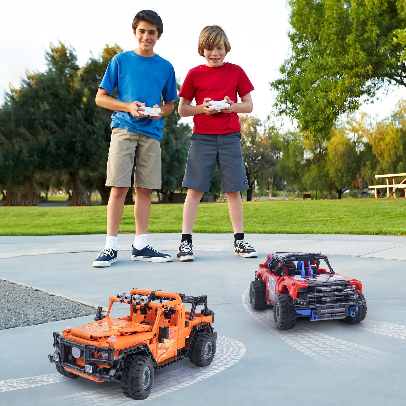 Juguetes de construcción STEM para niños y niños, juego de bloques de control remoto y aplicación, regalos de cumpleaños para edades de 8 a 12 años de edad, modelo naranja más grande (más de 4