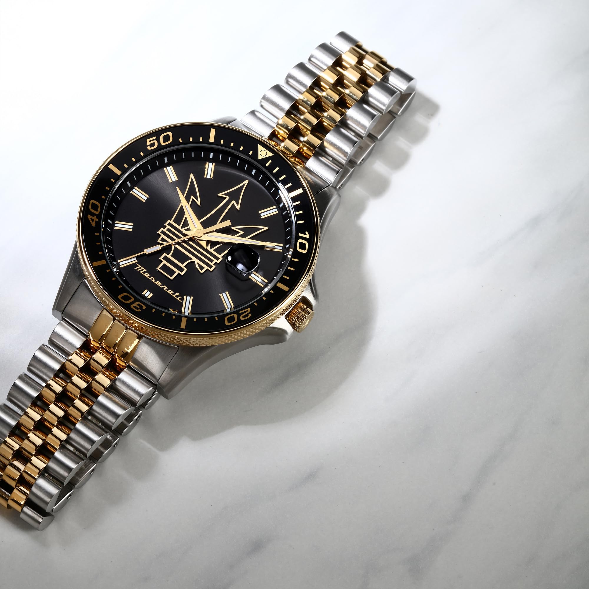 Maserati SFIDA Herrenuhr, Uhrzeit und Datum, Analog, 44 mm, Kollektion SFIDA - R8853140009