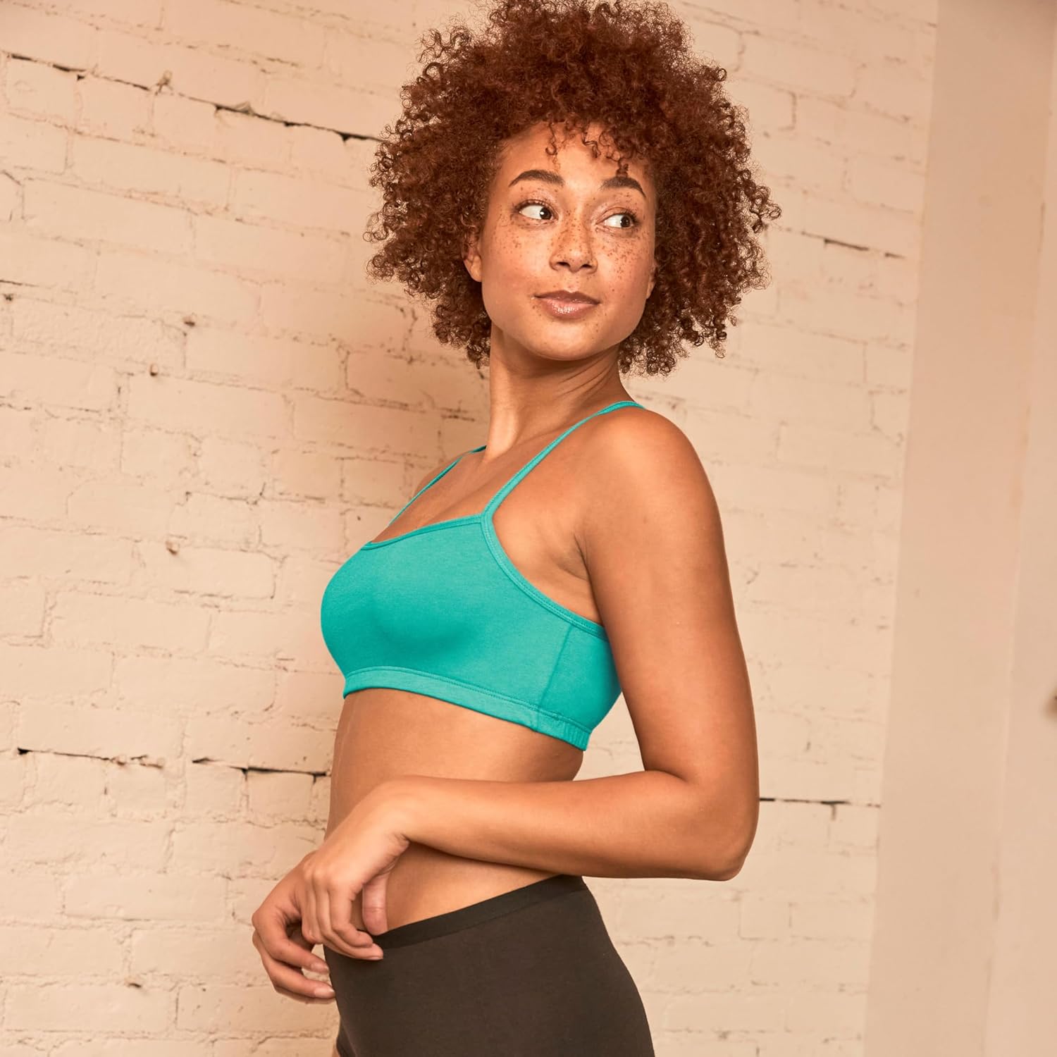 Hanes Women's Cropped Bralette Pack, 3-Pack, Breathable Crop Top Bras, Solid or Assorted, 3-Pack - Image 5