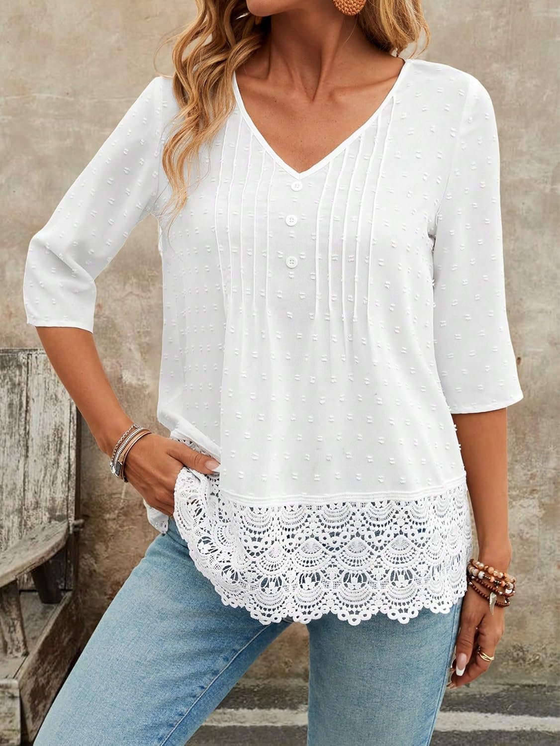 Women's Classic-Fit Shirt Color V-Neck 3/4 Sleeve Lace Hem Blouse