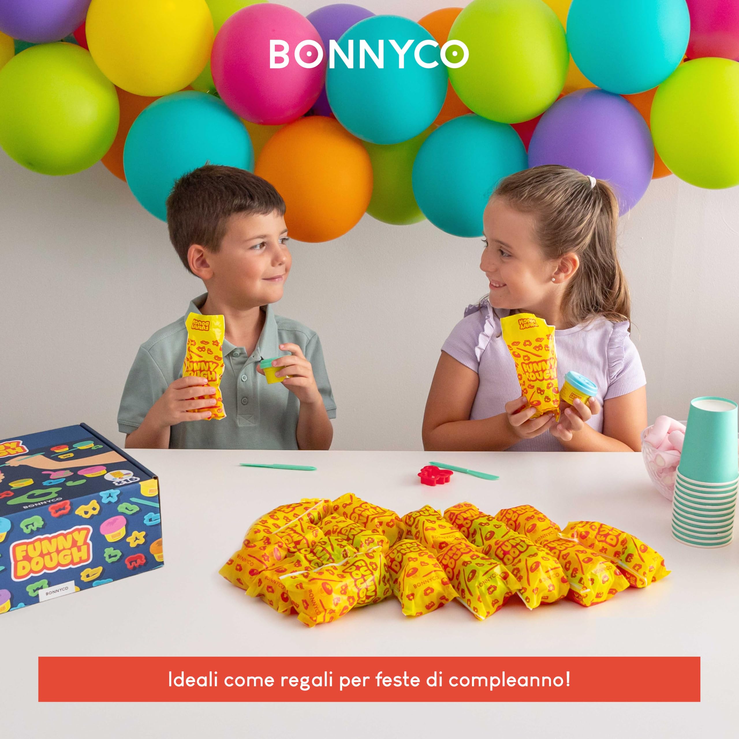 BONNYCO Set Plastilina per Bambini con Stampini e Sacchettini Regalo, Pack 16 Regalini Fine Festa Compleanno 3-9 Anni. Gadget Compleanno Bambini, Giochi Creativi da Pasta Modellabile