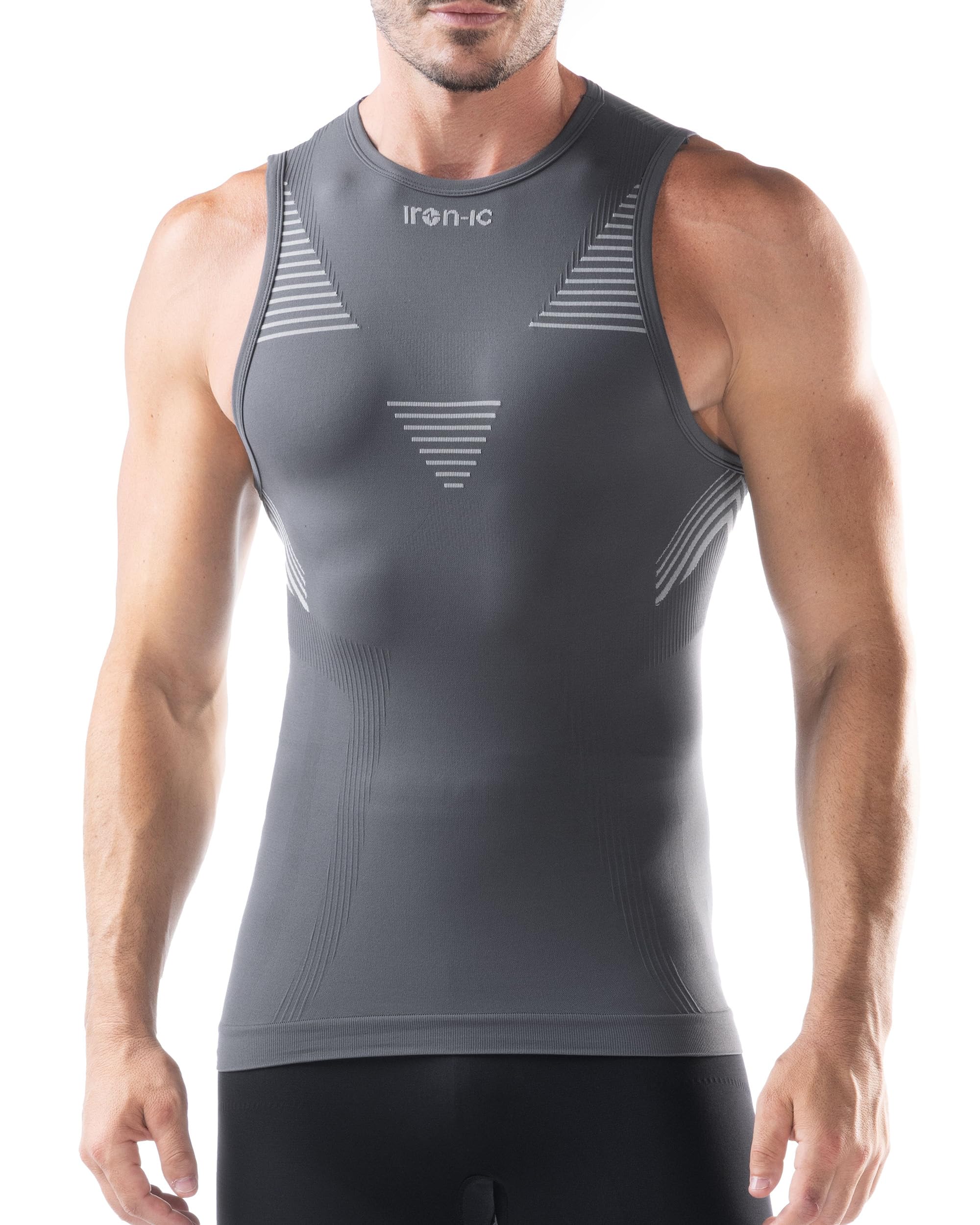 Iron-Ic - Camiseta de tirantes para hombre técnica ligera transpirable sin costuras de secado rápido, Baselayer Light para deportes de verano y uso diario - Art. 202005