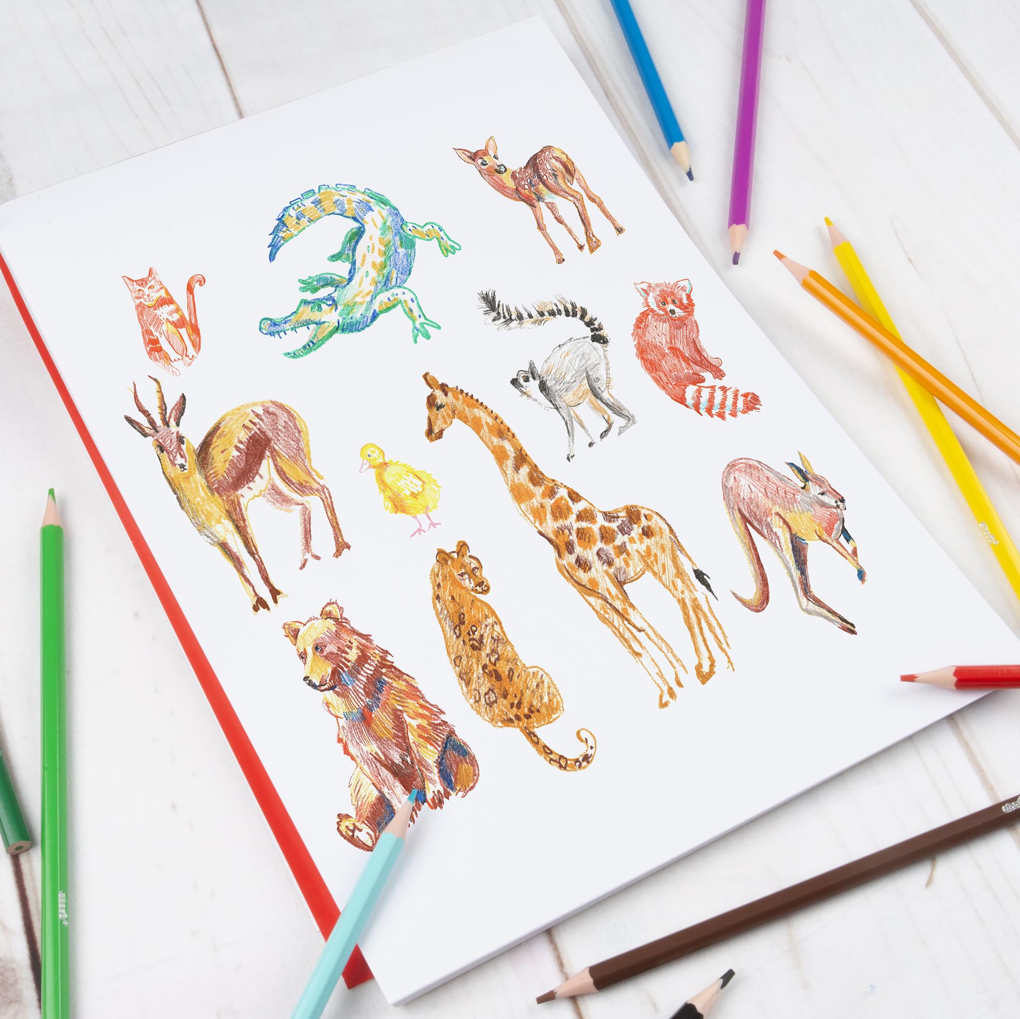 Abeec Set Da Colorare Profumato E Metallico – 80 Pagine Con Pennarelli E Adesivi A Tema Torta E Gelato Per Bambini 3+