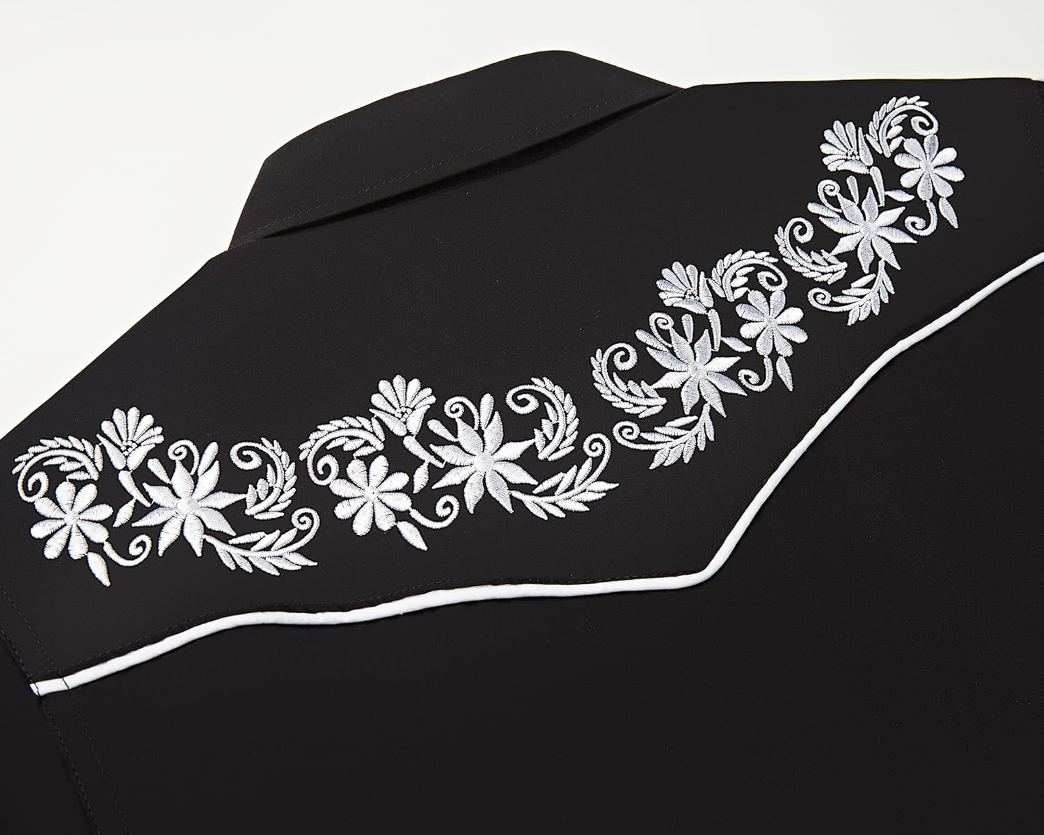 SALVAJE OESTE Women's Embroidered Western Cowboy Snap Front Long Sleeve Button Down Shirt - Image 3