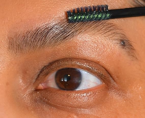 Revival Brow: A Daily Brow Conditioning Treatment