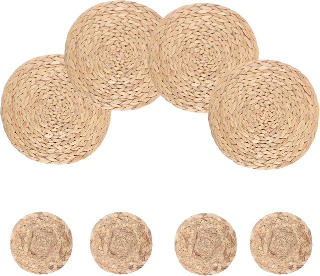 Aonewoe Water Hyacinth Weave Placemats and Coasters Round Handmade Natural Grass Woven Place Mats Heat Resistant Non-slip Pot Mats 30cm, Set of 8 (4 Placemats & 4 Coasters)