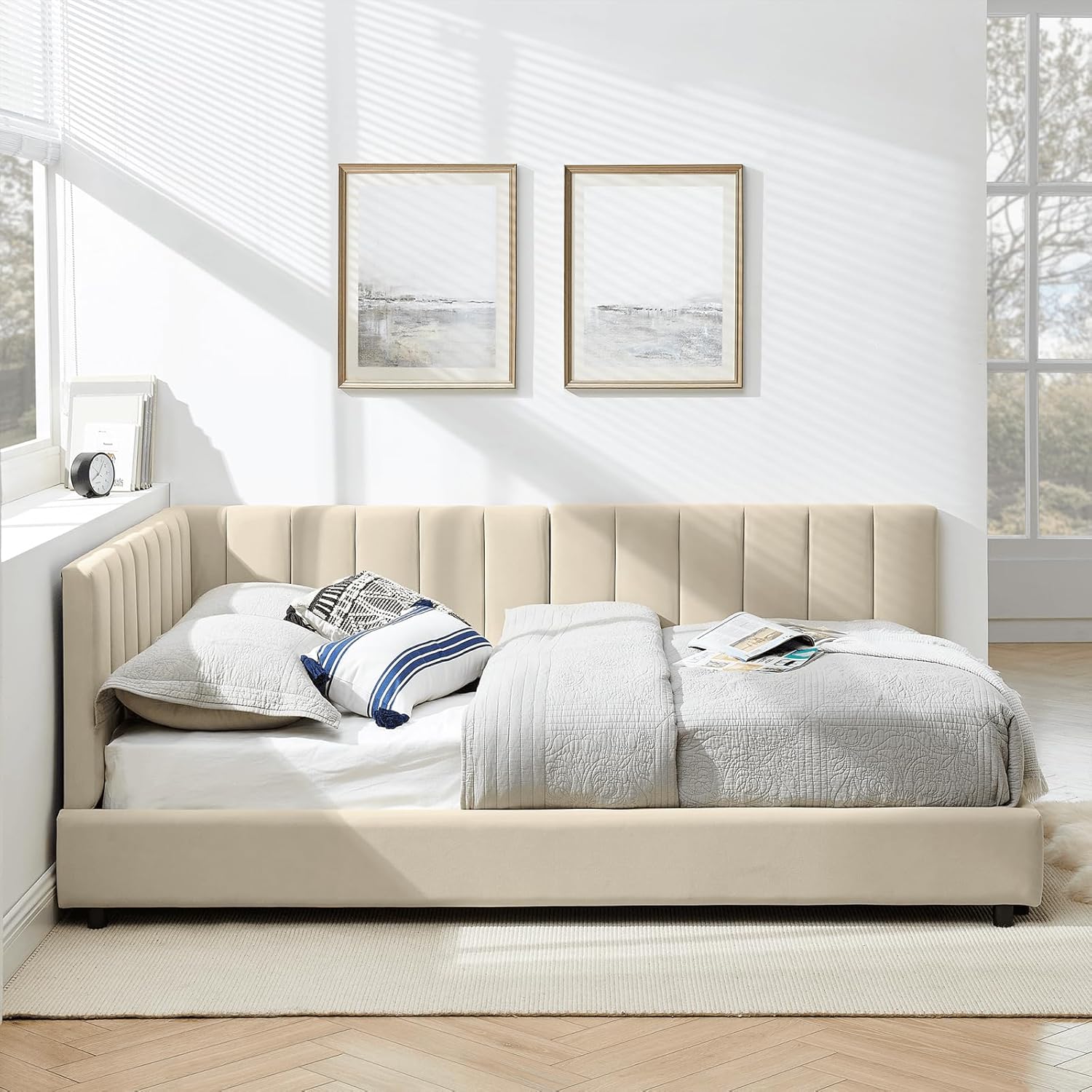 Antetek Full Size Day Bed, Modern Tufted Velvet Comfy Upholstered Corner Sofa Bed Daybed Frame with Wooden Slats for Bedroom Guest Room Living Room, No Box Spring Needed, Beige