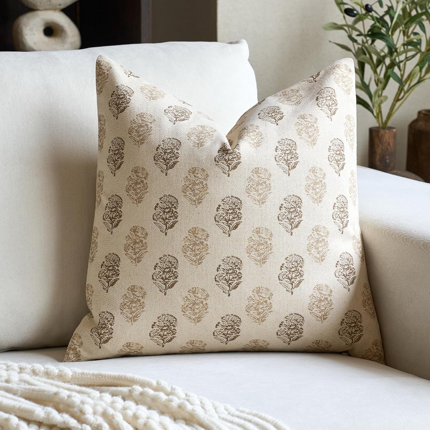 Floral Vintage Throw Pillow Covers 18x18 Pillow Cover Block Print Decorative Cushion Covers Farmhouse Neutral Accent Home Décor for Sofa Couch Living Room Bedroom, 1PC, Cognac Brown