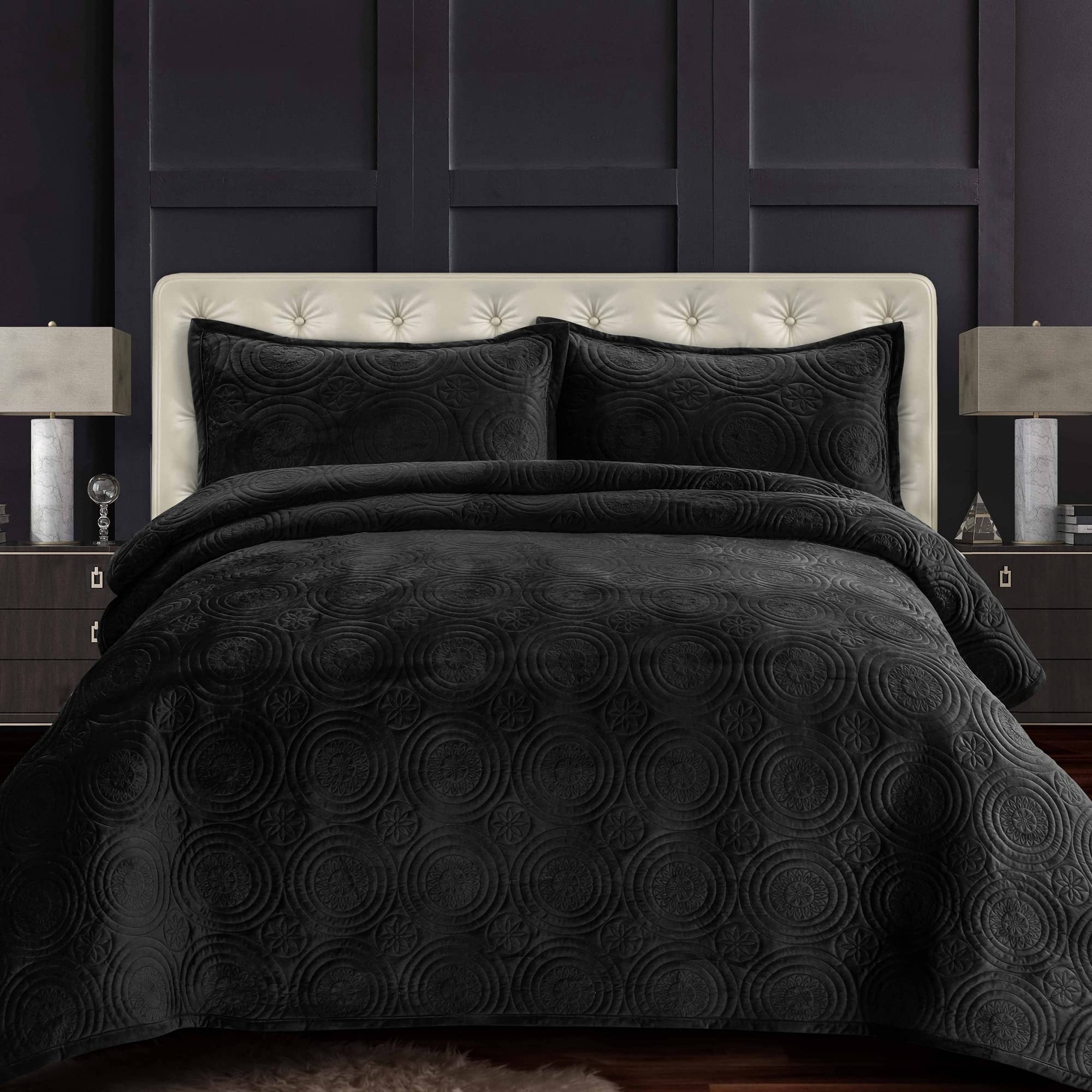 Tribeca Living Oversized Velvet Quilt, Three Piece King Bed Set, 260GSM Soft Velvet Quilted Set Includes One Quilt & Two Sham Pillowcases, Capri, Steel Grey