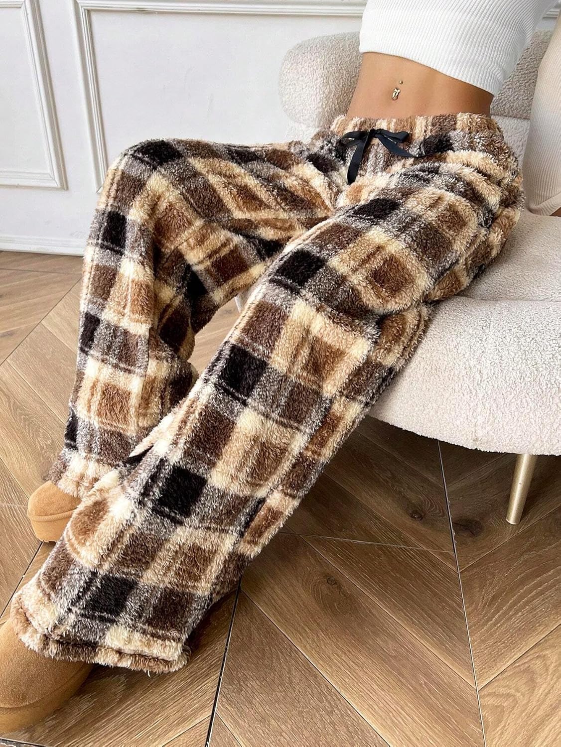 ZAFUL Women's Fuzzy Plush Pajama Pants Drawstring Elastic Waist Wide Leg Teddy Pj Bottoms Lounge Pants - Image 4