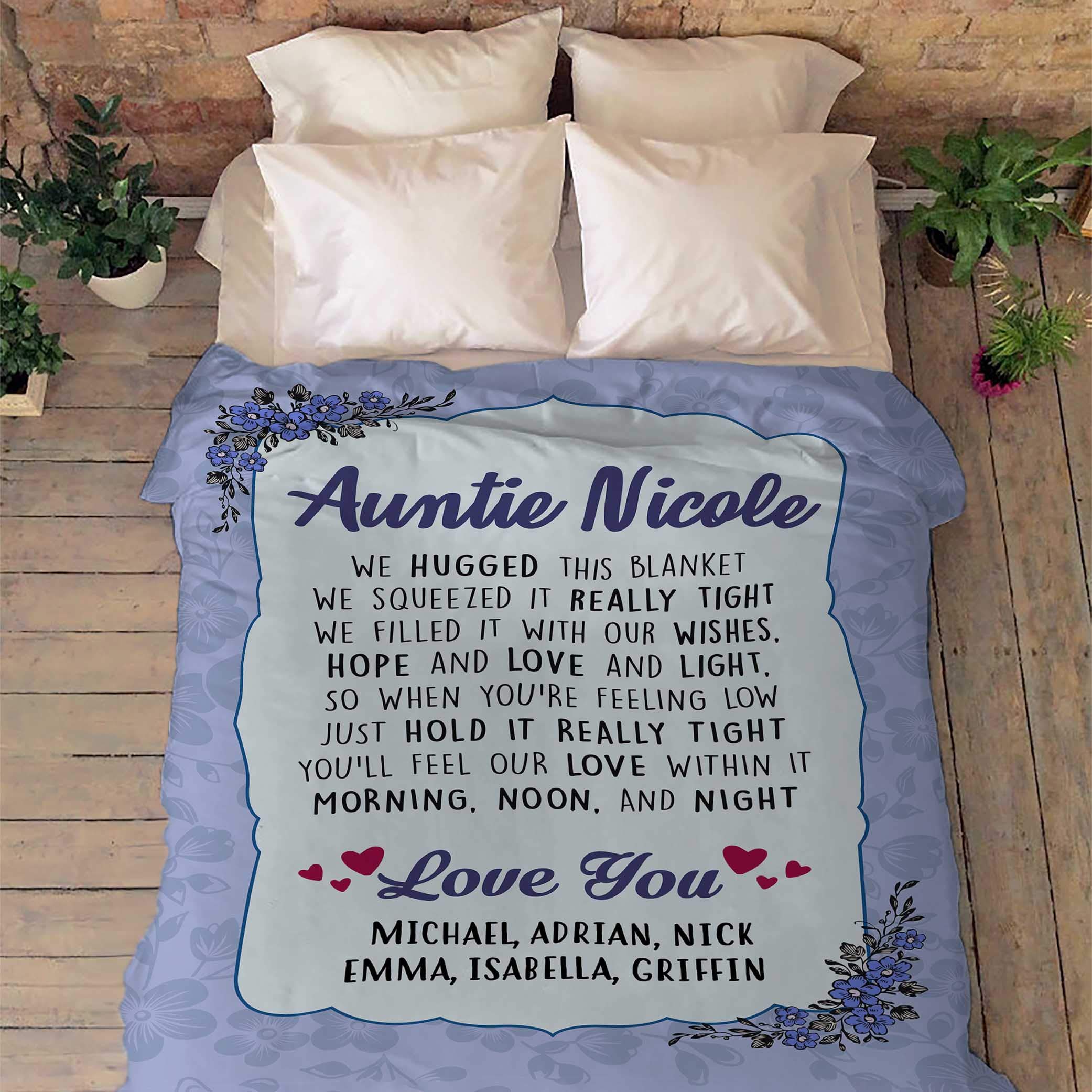 Best Family Gifts We Hugged This Customized Blanket for Grandma/Grandpa/Mamma/Papa/Auntie - Medium - 50