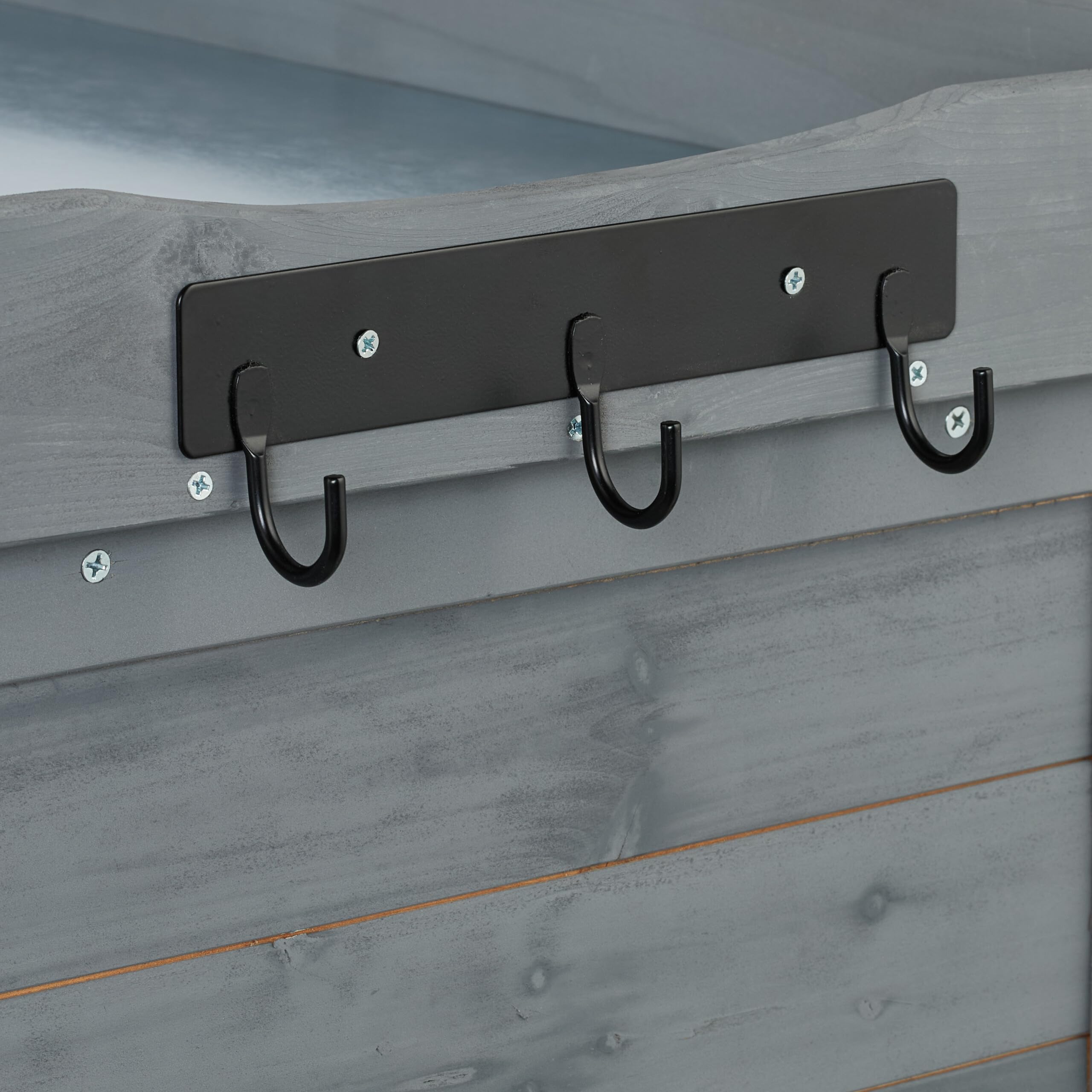 Relaxdays Tavolo da Lavoro per Giardinaggio, 3 Ganci, Banco Lavoro Giardino, Armadietto Legno, HLP: 92x90x45 cm, Grigio