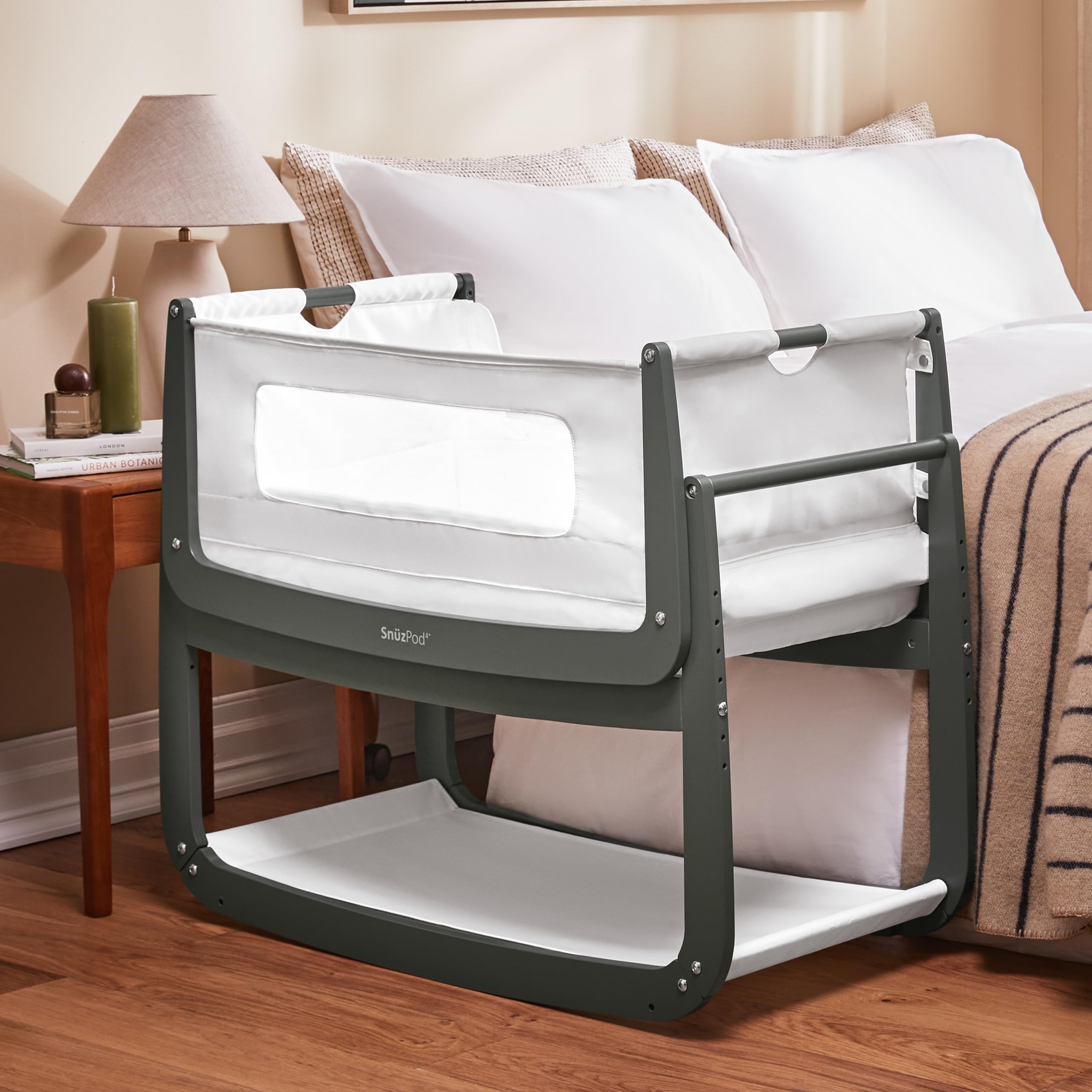 Snuz Pod 4 - Cuna Mecedora Junto a mí, Cuna con moisés elevable, Cuna portátil Ligera con Pared con Cremallera, colchón Transpirable 3D, 6 ajustes de Altura y Modo de inclinación cómodo, Salvia