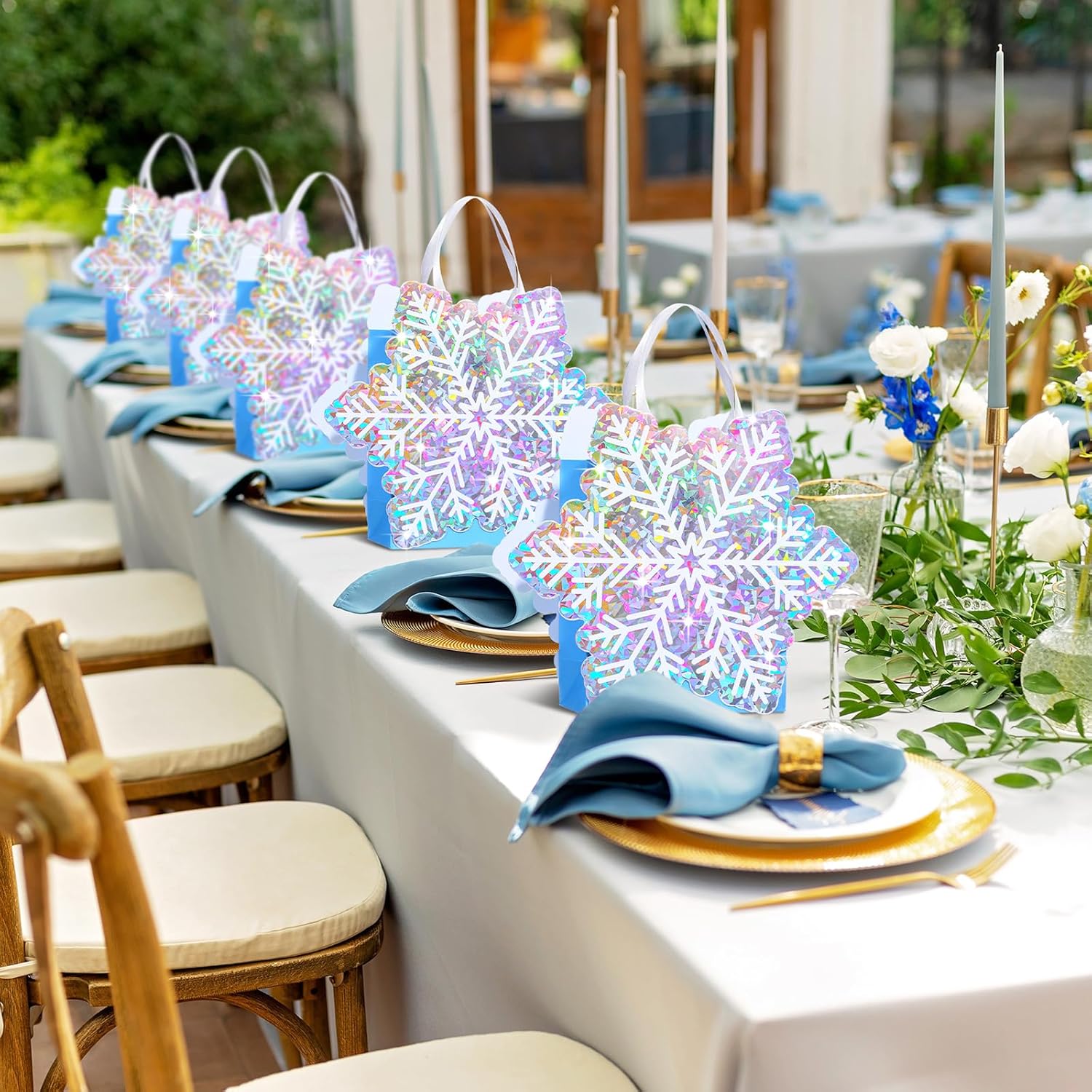 Kolldenn 24 Pcs Christmas Holographic Snowflake Gift Party Bags Snowflake Princess Party Favors Candy Treat Goodie Bags with Handle for Wedding Holiday Birthday Supplies - Image 6