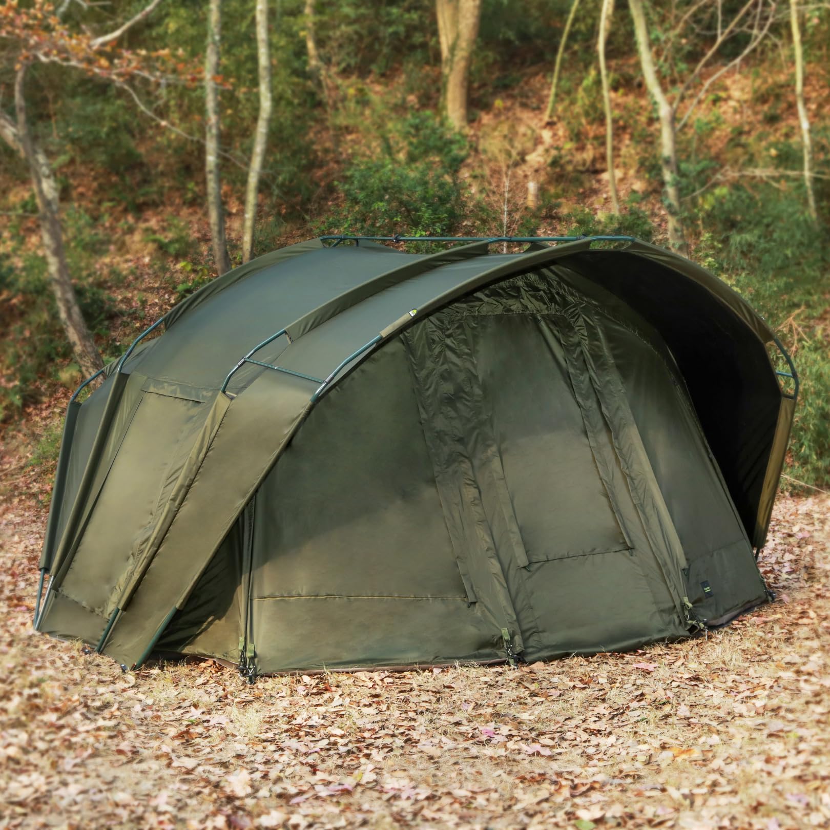 MK-Angelsport Fort Knox Air 4 Mann Angelzelt Dark Night 2.0 – wasserdichtes, abgedunkeltes Bivvy | Sturmresistentes, wasserdichtes Karpfenzelt mit dunkler Innenbeschichtung und Moskitonetzen