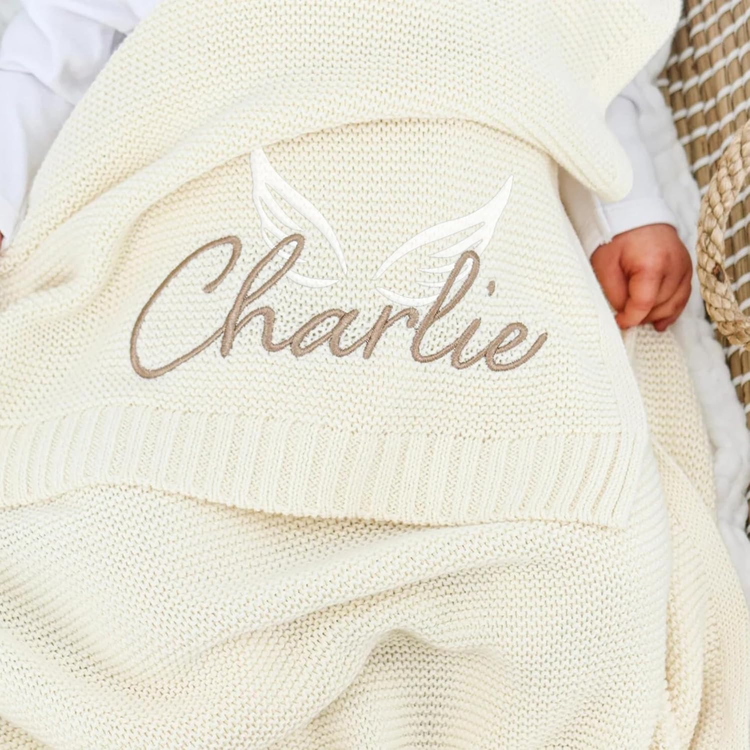 OFC Personalized Baby Show Blanket with Embroidery - Knitted Blanket with Baby Name