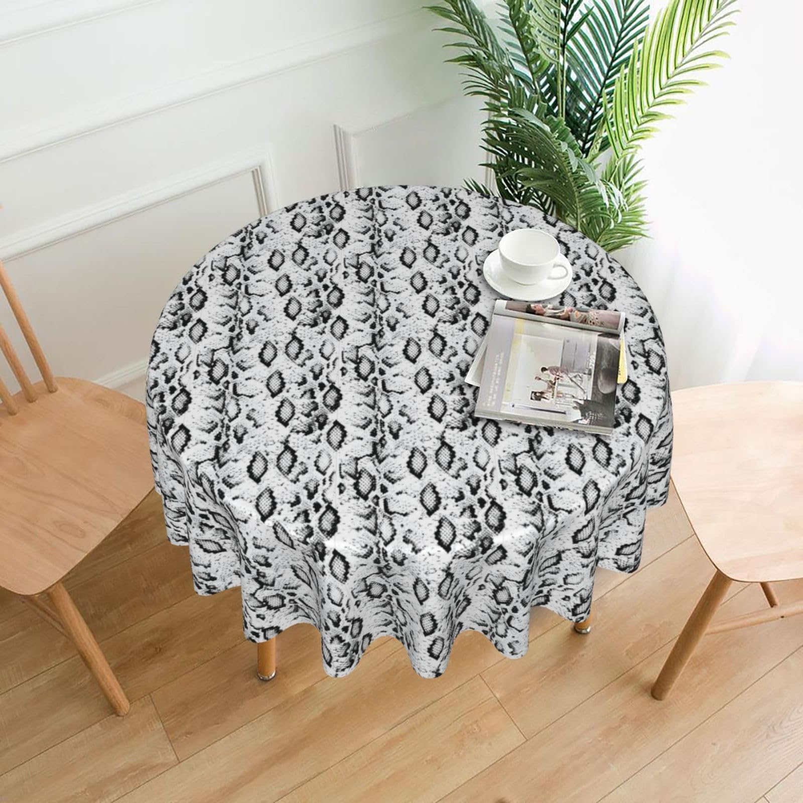YYHWHJDE snake skin black and white Prints Round Decorative Tablecloth 60in – Elevate Your Dining Space with this Elegant Throw for Everyday Charm & Special Occasions