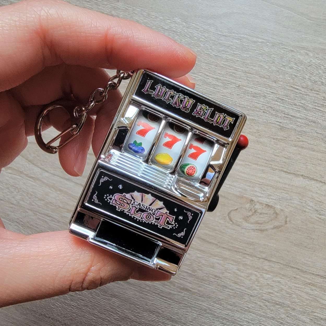 Amazon.com: Mini Cute Toy Functional Slot Machine Key Chain : Toys