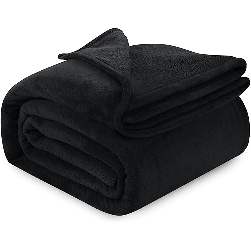 Utopia Bedding Black Fleece Blanket King Size Lightweight Fuzzy Soft Anti-Static Microfiber Bed Blanket (90x102 Inch)