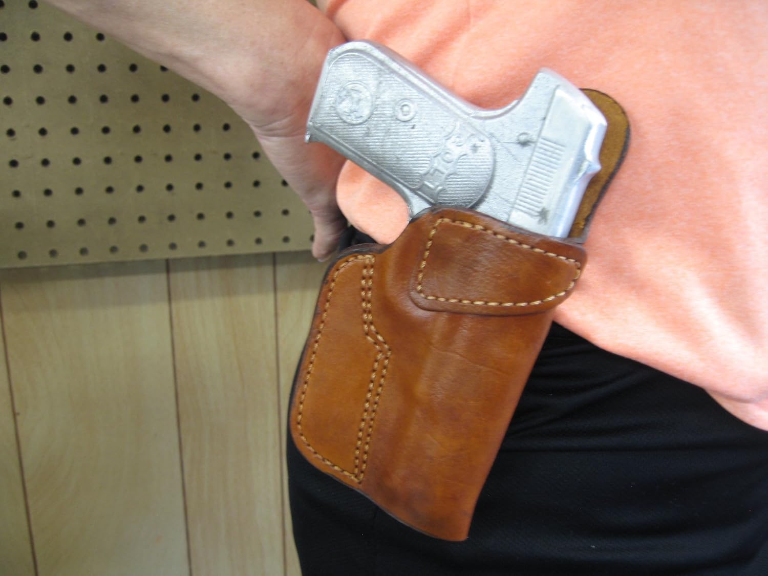 Azula Gun Holsters Colt 1903 32 .32acp Leather Clip On OWB Belt Concealment Holster CCW - TAN RH