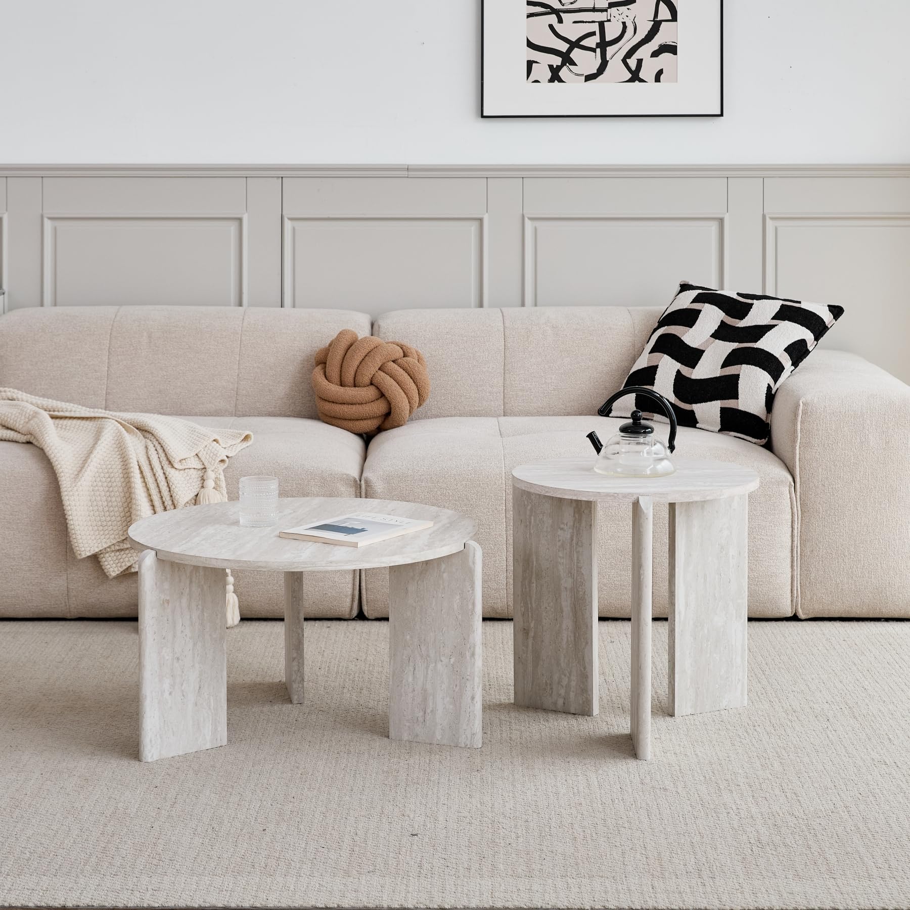 Juego de 2 Mesas de Centro, Mesas de Salón en Imitación de Travertino Blanco, Diseño de Tres Patas, Mesa Auxiliar Moderna de Estilo Minimalista, Adecuada para Salón y Dormitorio