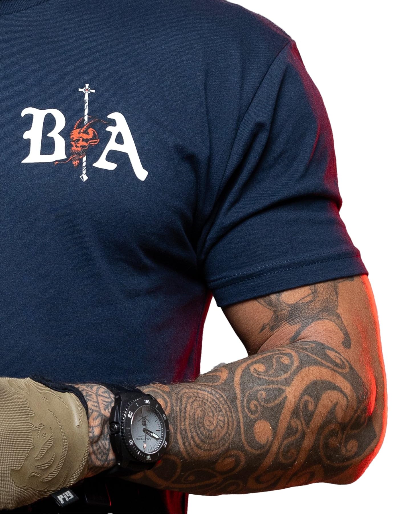 Brothers in Arms Herren T-Shirt „Kill Your Demons“ – athletische Passform - aus 100% Baumwolle für maximalen Komfort – hochwertiger Druck, designed in Germany