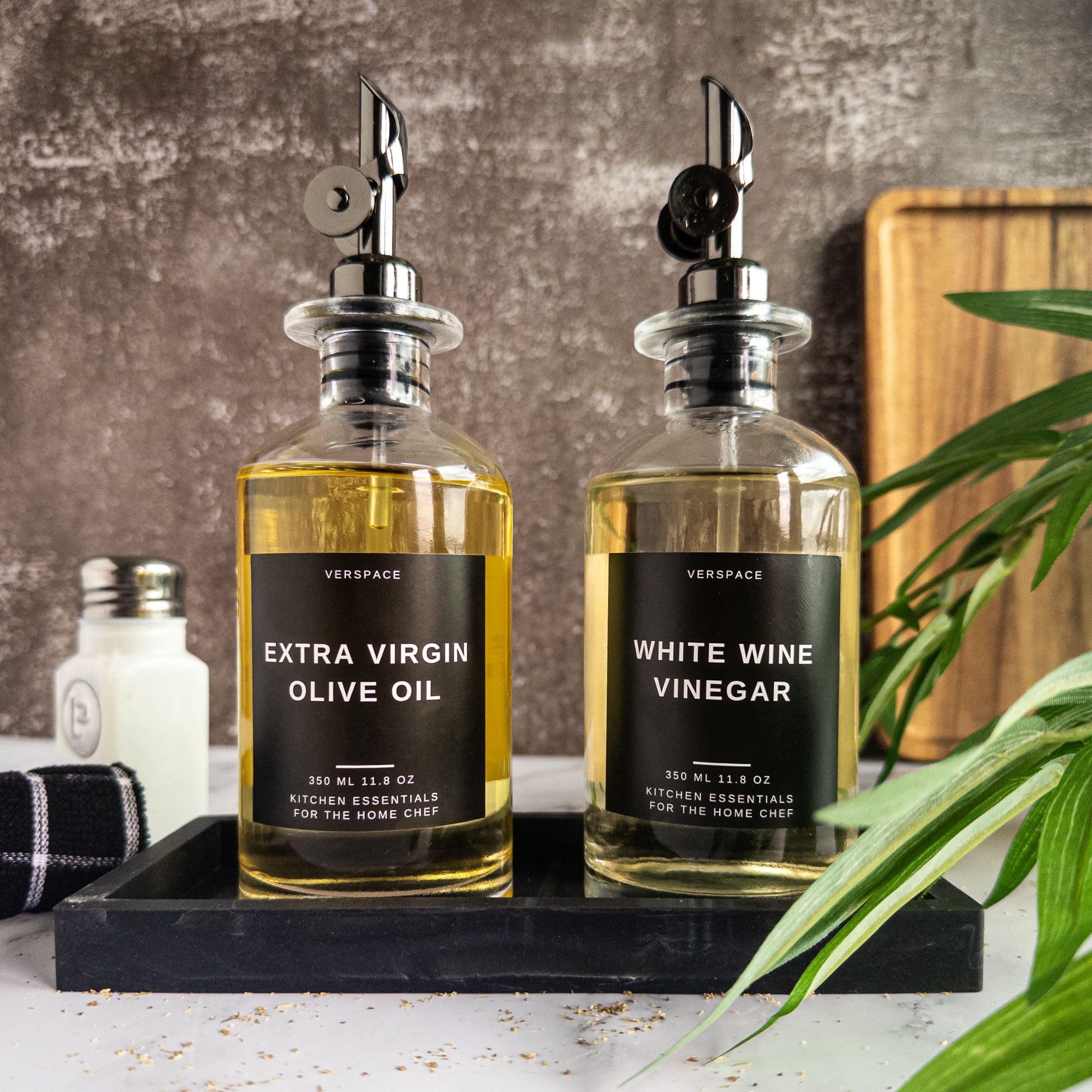 Verspace 12 Oz Oil Dispenser For Kitchen With Silicone Tray, Olive Oil Dispenser Bottle For Kitchen, Coffee Bar Accessories, Coffee Syrup Dispenser, Olive Oil Bottle