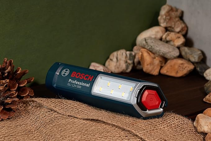 Bosch Professional 12V System Luce a LED a batteria GLI 12V-300 (300 Lumen, batterie e caricabatteria non inclusi, confezione in cartone)
Visita lo Store di Bosch Professional