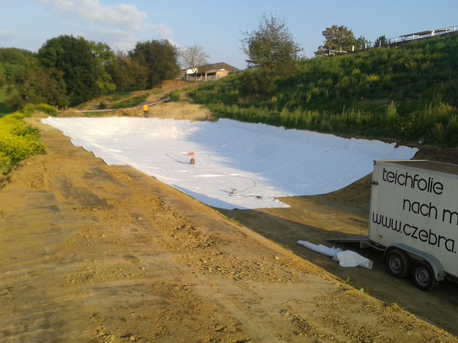 40 m² PET Teichvlies Schutzvlies Folienschutz Weiß Premium Reißfest Profi Qualität 300g/m² Vlies Teich 2 m Breite x 20 m
