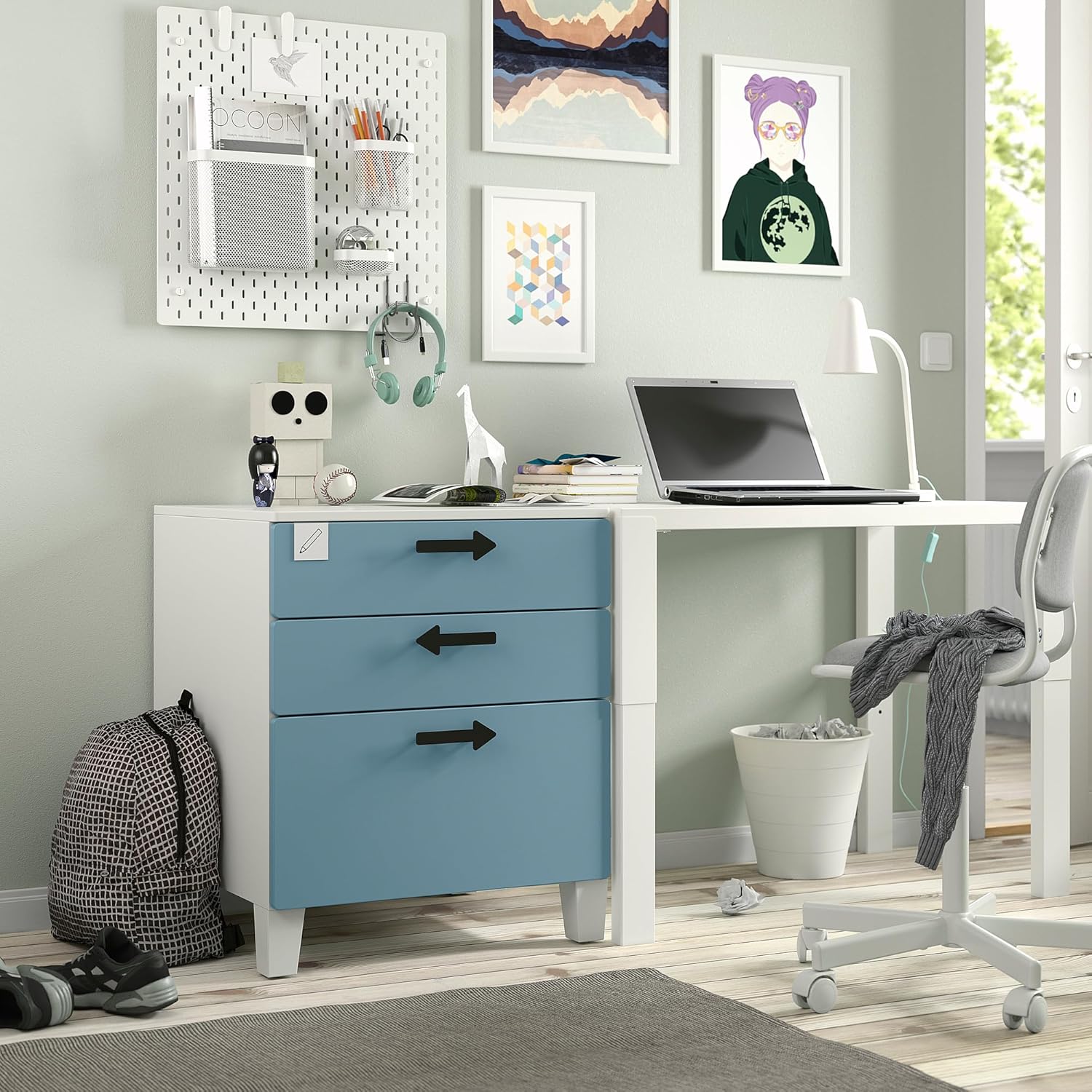 PLATSA/SMÅSTAD Chest of 3 drawers, white/blue, 60x57x63 cm