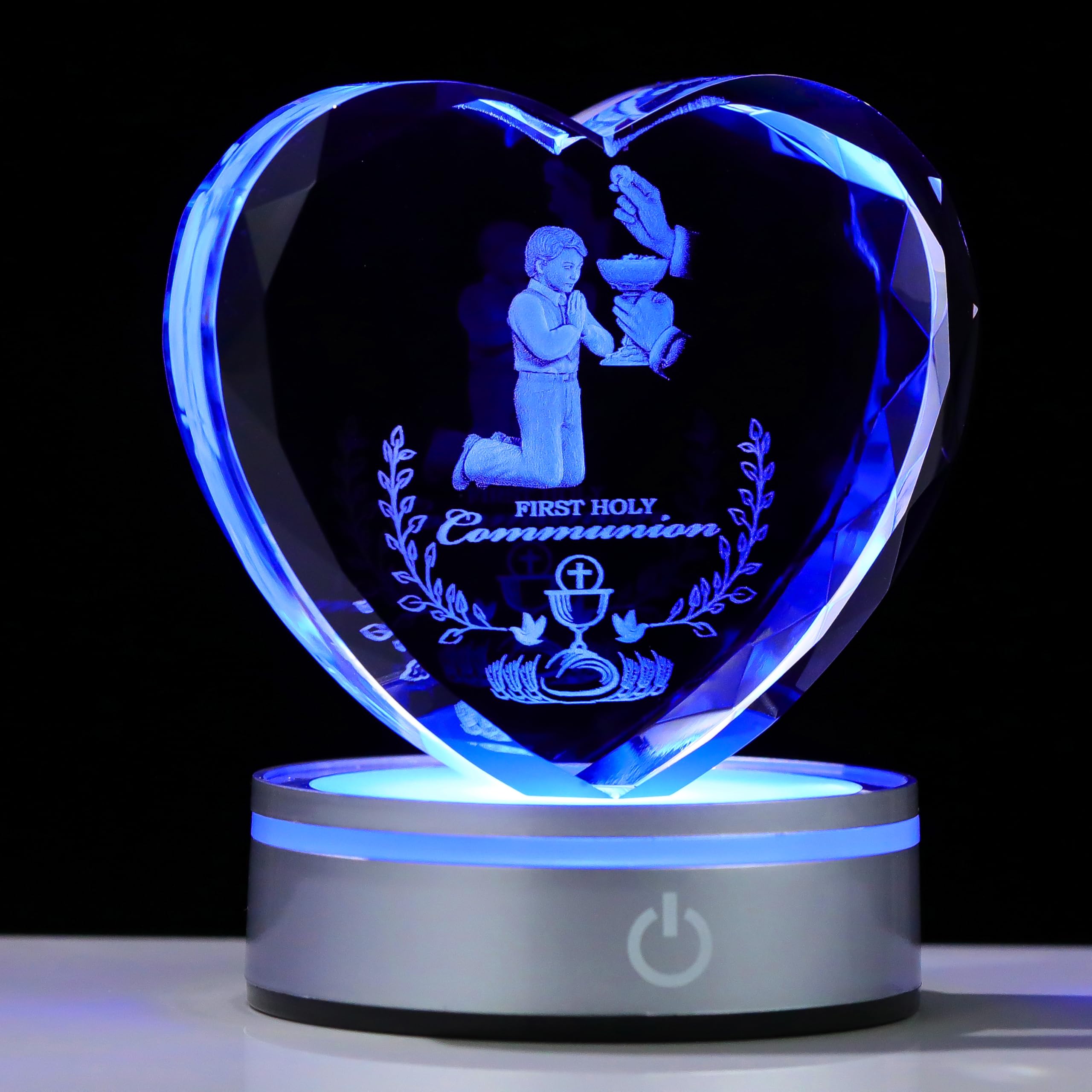 Qianwei First Communion Gifts for Boys, 3D Engraving Crystal Praying Boy John Figurine First Communion Veil Decoration, Baptism Gifts for Boy Catholic