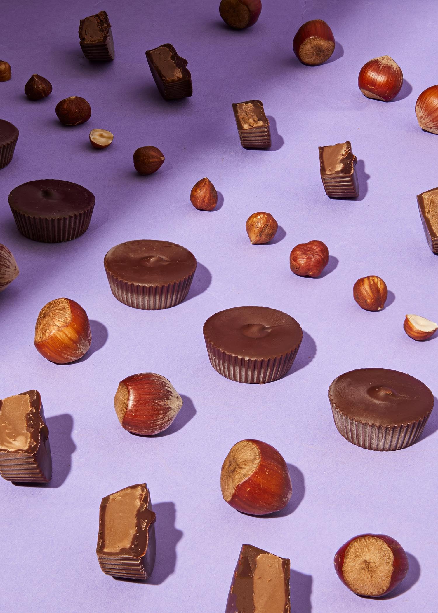 KoRo - Nut Butter Cups noisettes bio salées 12 x 3x13g - Chocolat croquant - Crème de noisettes grillées - Vegan