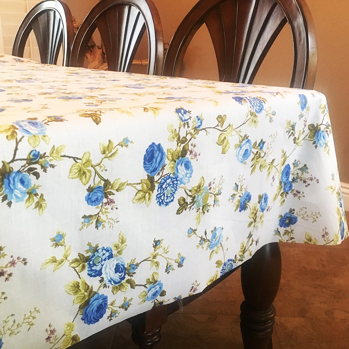 lovemyfabric Blue on White Vintage Floral Cotton Tablecloth for Wedding/Bridal Shower, Birthdays, Special Events (58"x84")