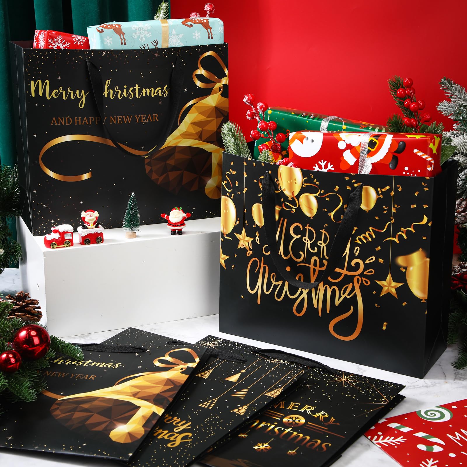 Epakh Lot de 24 sacs cadeaux de Noël en papier noir et doré avec poignées, feuille métallique Merry 32,6 x 27,9 cm, sacs à friandises de fête de Noël en vrac pour cadeaux de vacances, fournitures de