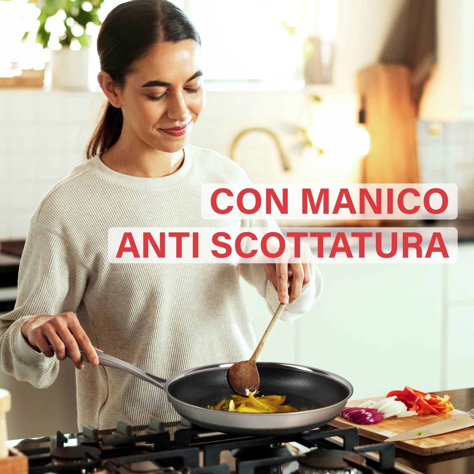 Padella Antiaderente Triplo Strato (Acciaio Inox + Alluminio) Diametro Ø 20 cm, Antigraffio, NO PFOA, Per Piano Cottura Induzione, Ceramica, Elettrico, Gas, Forno, Manico Anti Scottatura, Fry Pan