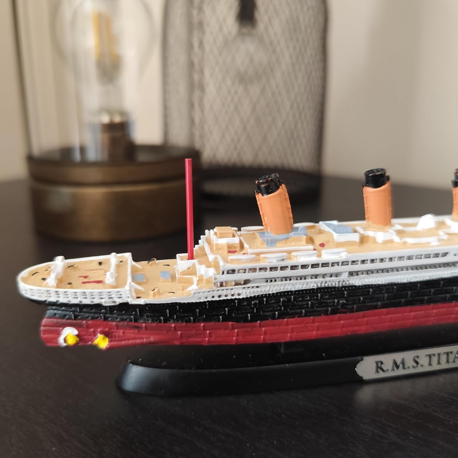Titanic Resin Model