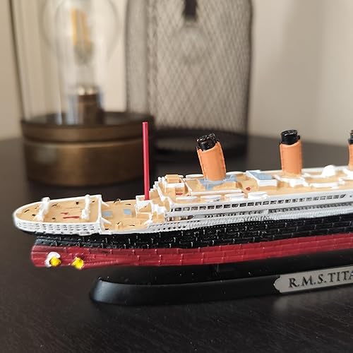 Miniatura 3 de Modelo de resina Titanic