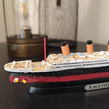 Titanic Resin Model