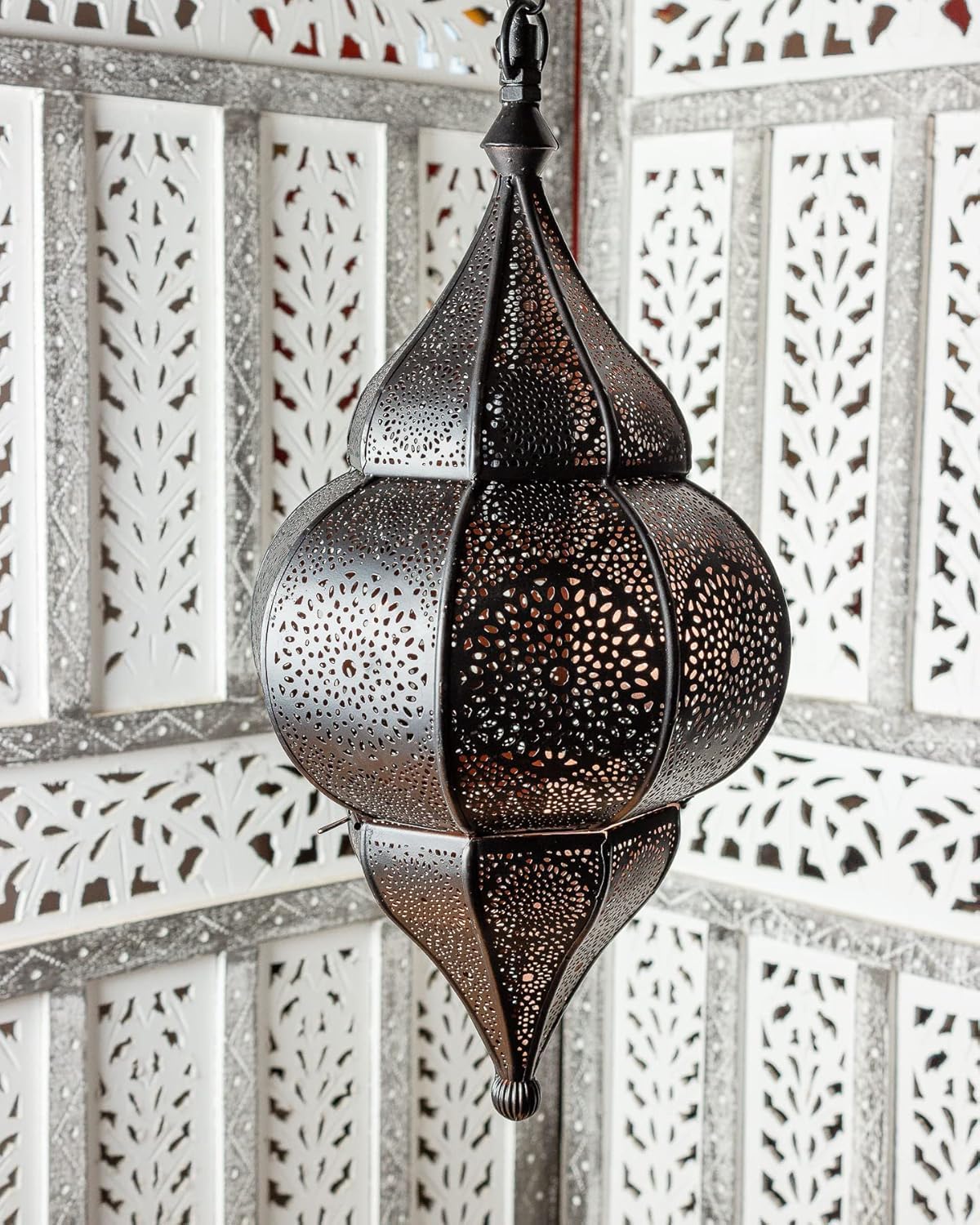 Orientalische Lampe Pendelleuchte Lunar Schwarz 40cm E27 Lampenfassung | Marokkanische Ramadan Hängeleuchte Leuchte aus Marokko | Orient Lampen für Wohnzimmer Küche oder Hängend über den Esstisch
