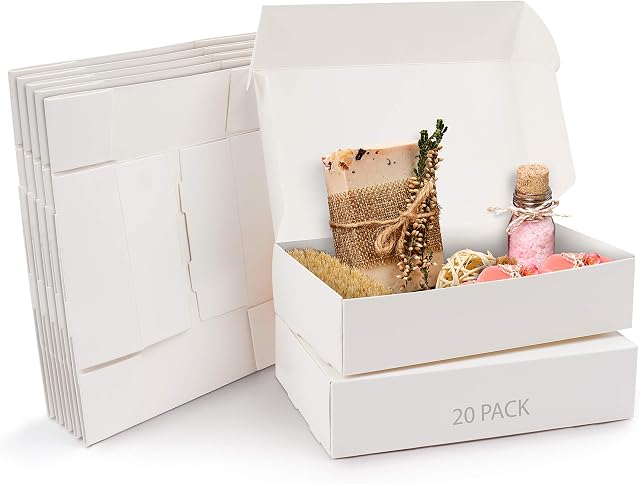 Kurtzy White Kraft Gift Boxes (20 Pack) - Box Measures 19 x 11 x 4.5cm (7.48 x 4.33 x 1.77 inches) - Easy Assemble Rectangle Presentation Favour Present Box - Parties, Birthdays, Weddings, Holidays