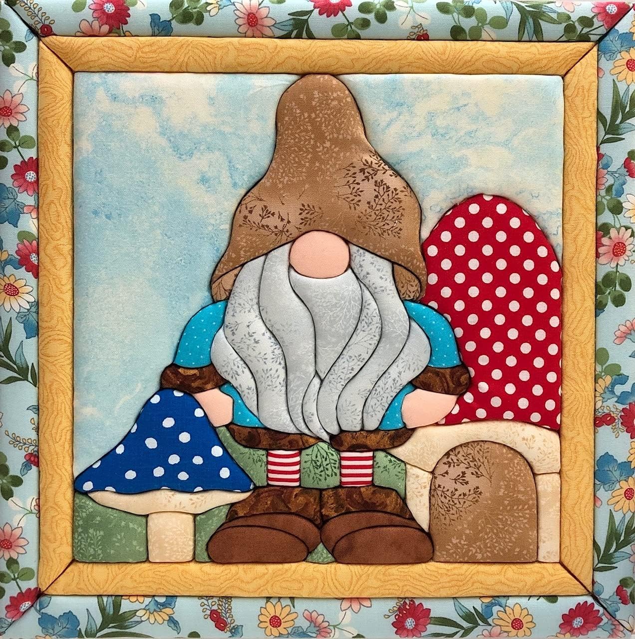 Quilt Magic GNOME Home Wall Quilt KIT (881)