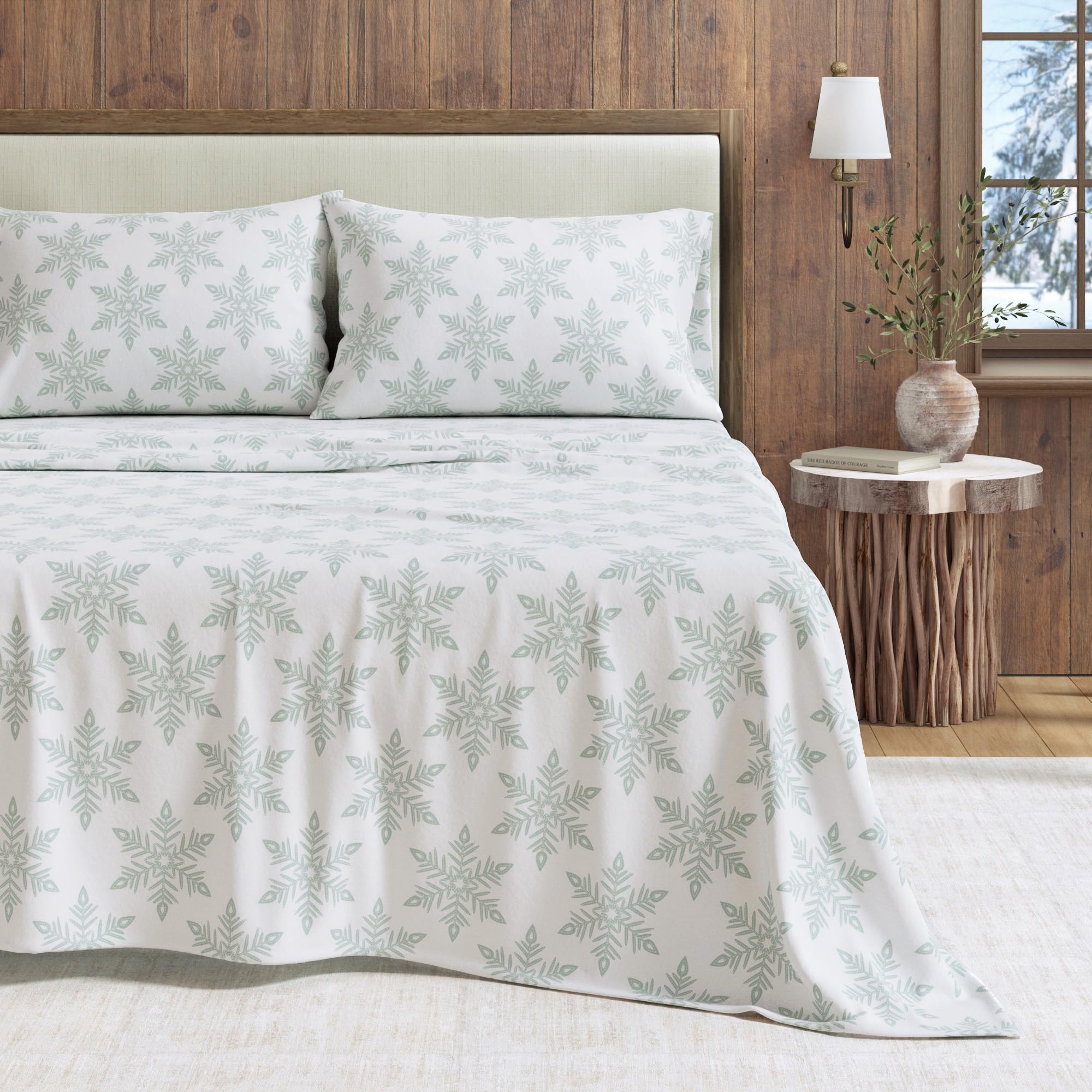 Great Bay Home 100% Turkish Cotton Full Winter Flannel Sheet Set | Deep Pocket, Soft Sheets | Warm, Double Brushed Bed Sheets | Anti-Pill Flannel Sheets (Full, Snowflake-Simple White)