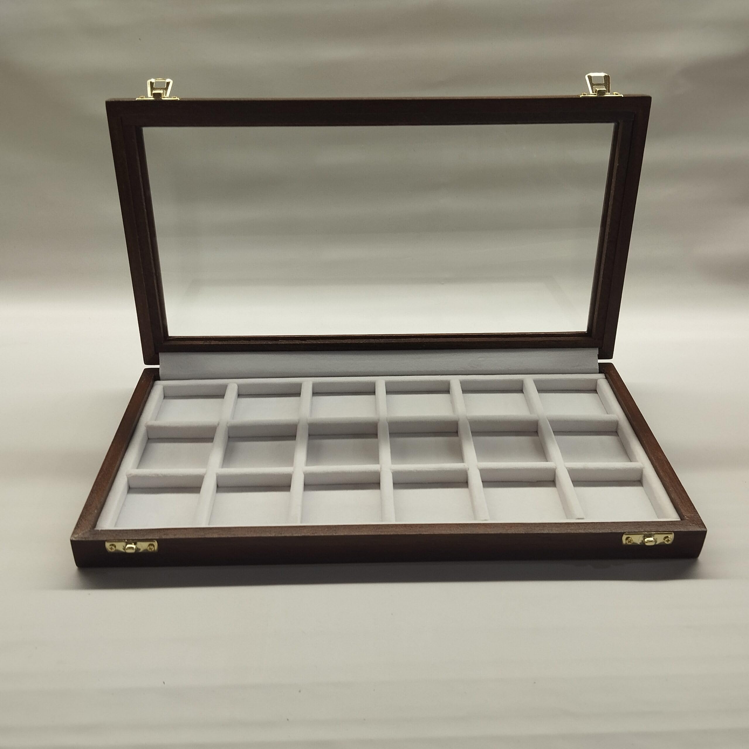 Caja para monedas y medallas de madera con tapa de cristal – 18 compartimentos en terciopelo – monetario artesanal hecho a mano – coleccionistas y numismática