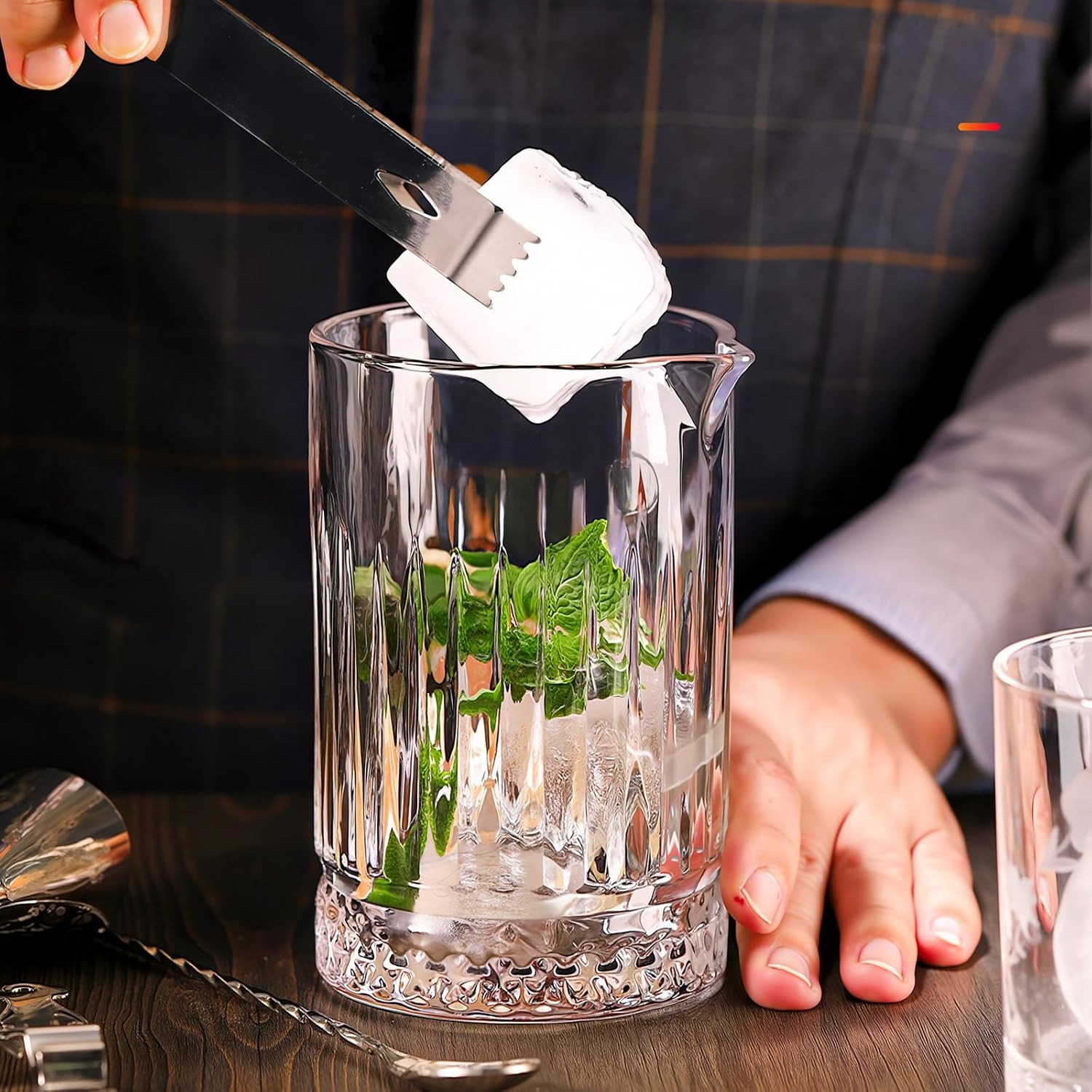 4 Pack Cocktail Mixing Glasses - 25oz Large Thick-Walled Old Fashioned Mixing Glass Bartender with Heavy Base, Lead-Free & Dishwasher Safe Glass Cocktail Pitcher for Drinks Stirring, Home Bar