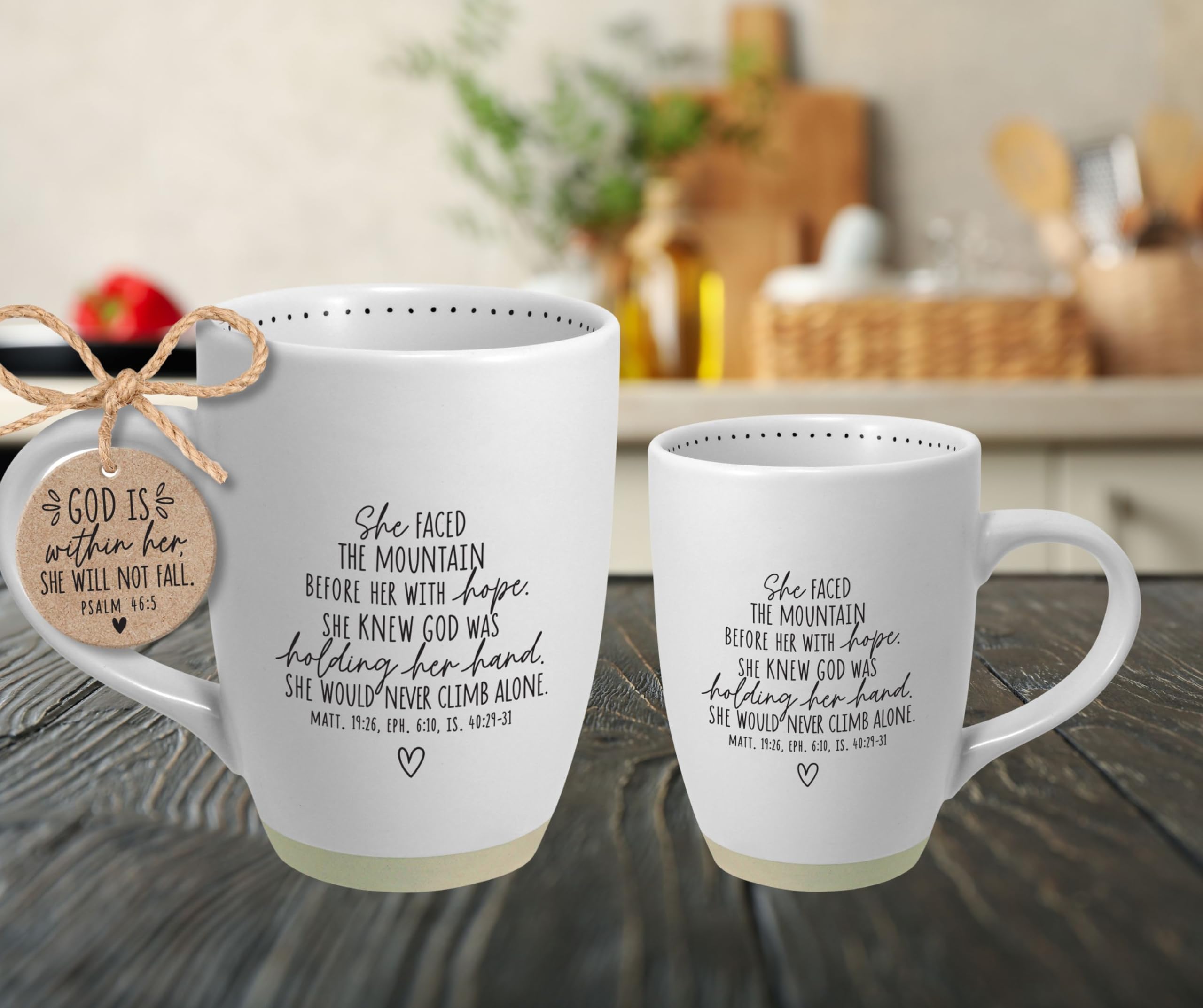 Lighthouse Christian Products Taza de café inspiradora de cerámica de 18 onzas con texto en inglés "She Faced the Mountain"
